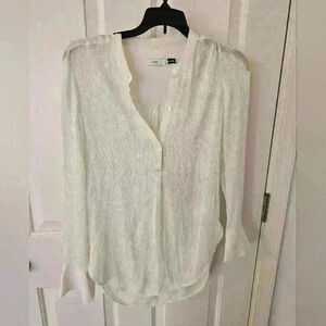 VINCE OFF WHITE RAYON/SILK CREPE PULLOVER STYLE BLOUSE SIZE 2